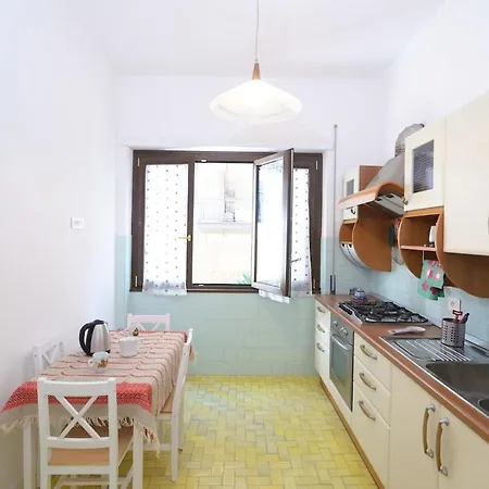 Apartment San Pietro - L'angolo Di Marley